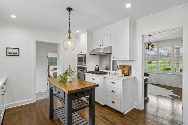 718 Omandale Dr, Nashville, TN 37204