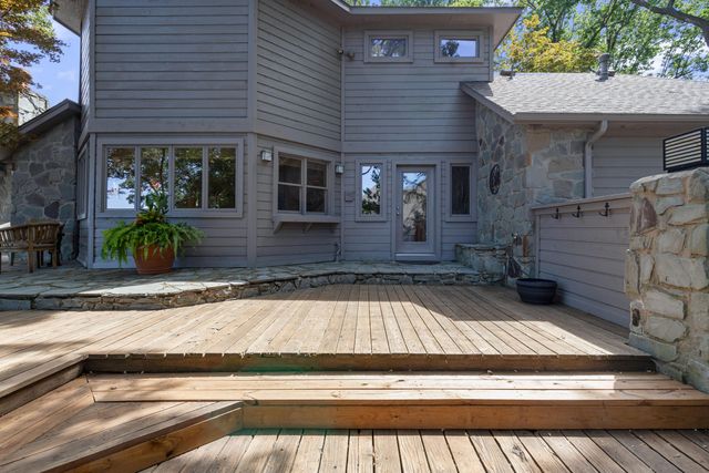 33872 S Coves Drive, Afton, OK 74331