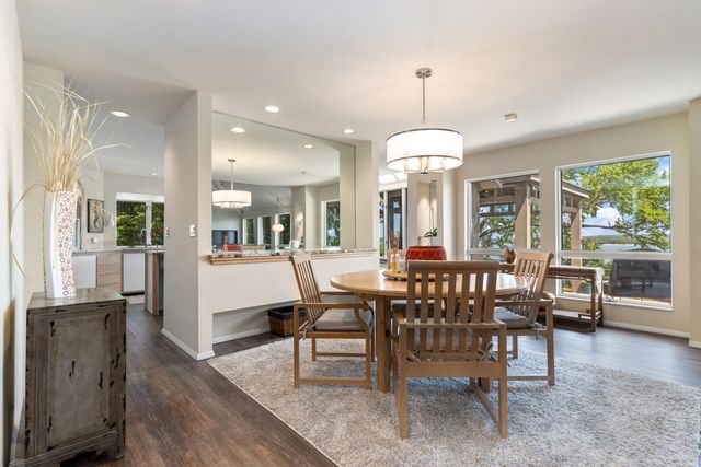 33872 S Coves Drive, Afton, OK 74331