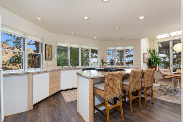 33872 S Coves Drive, Afton, OK 74331