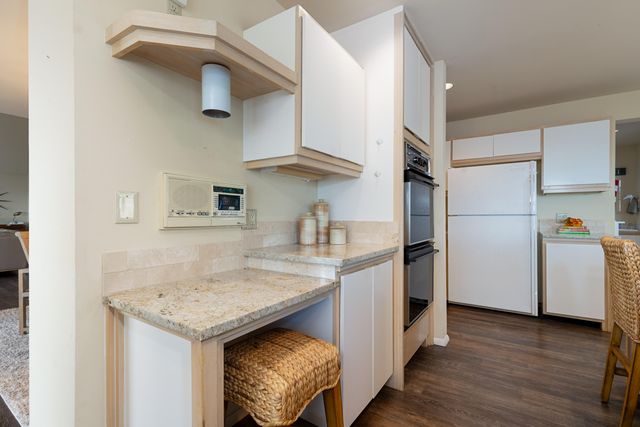 33872 S Coves Drive, Afton, OK 74331