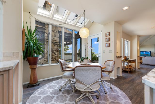 33872 S Coves Drive, Afton, OK 74331