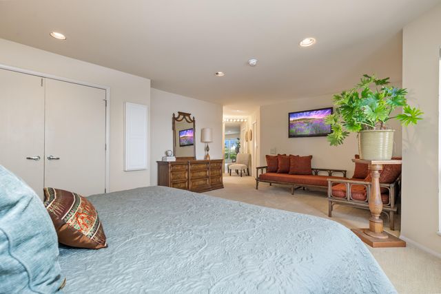 33872 S Coves Drive, Afton, OK 74331