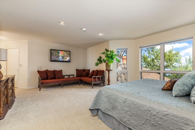 33872 S Coves Drive, Afton, OK 74331