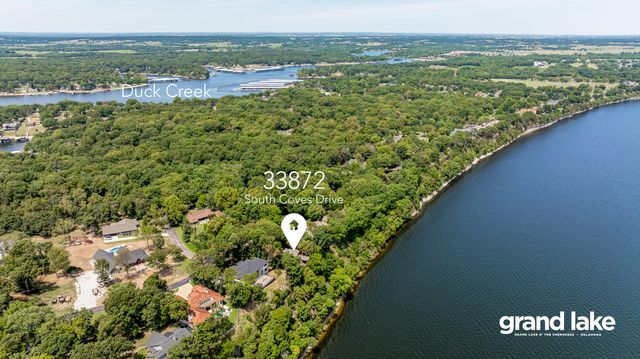 33872 S Coves Drive, Afton, OK 74331