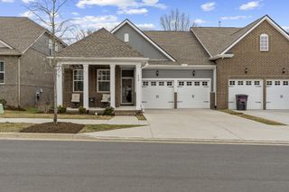 412 Gingerwood Ln, Hendersonville, TN 37075