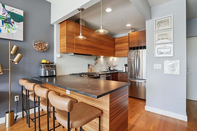 1124 31st Ave Apt 6C, New York City, NY 11106