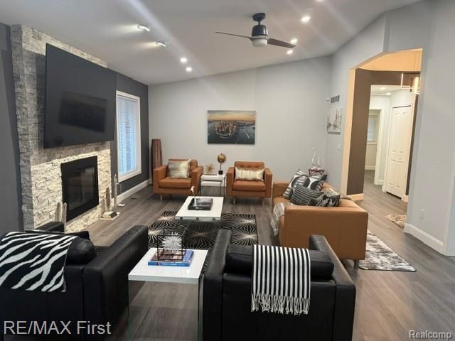 46210 Jackson Drive, Macomb, MI 48044