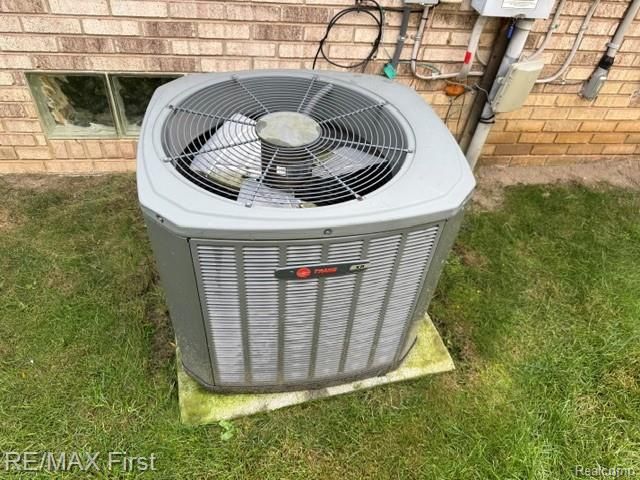 46210 Jackson Drive, Macomb, MI 48044
