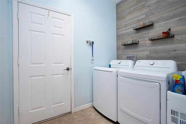 317 SENECA FALLS DRIVE, Apollo Beach, FL 33572