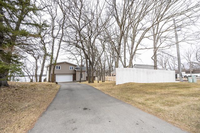 24331 County Highway 6, Detroit Lakes, MN 56501