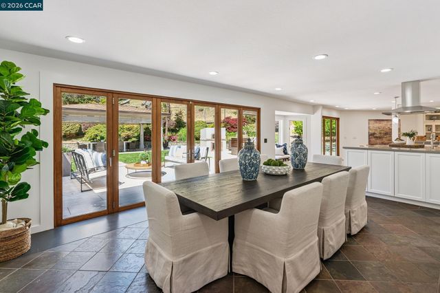 1409 Rimer Dr, Moraga, CA 94556