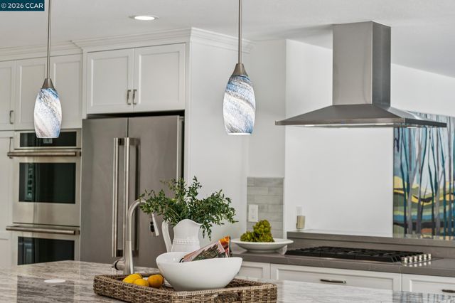 1409 Rimer Dr, Moraga, CA 94556