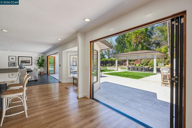 1409 Rimer Dr, Moraga, CA 94556