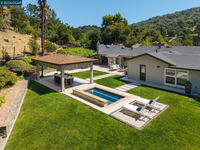 1409 Rimer Dr, Moraga, CA 94556
