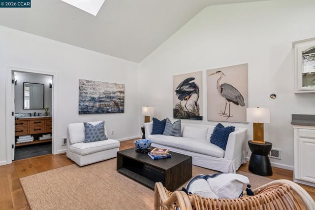 1409 Rimer Dr, Moraga, CA 94556