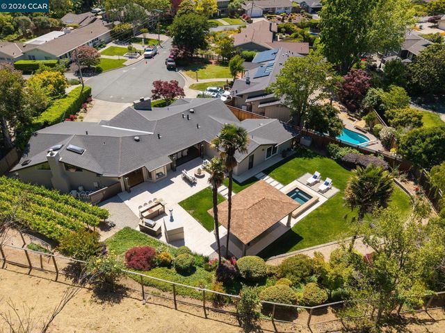 1409 Rimer Dr, Moraga, CA 94556