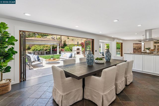 1409 Rimer Dr, Moraga, CA 94556