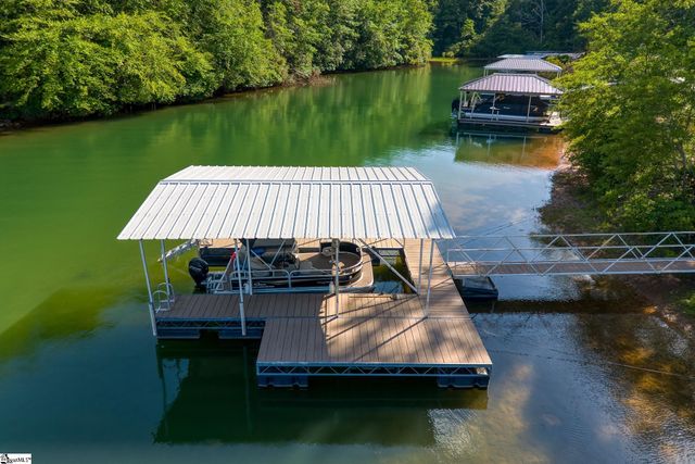 401 Long View Ridge Lane, Seneca, SC 29672