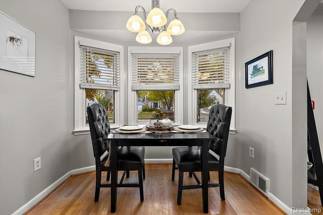 1908 Cambridge Road, Berkley, MI 48072