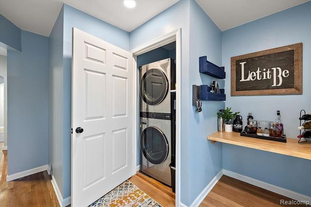 1908 Cambridge Road, Berkley, MI 48072