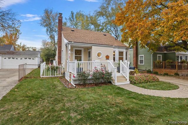 1908 Cambridge Road, Berkley, MI 48072