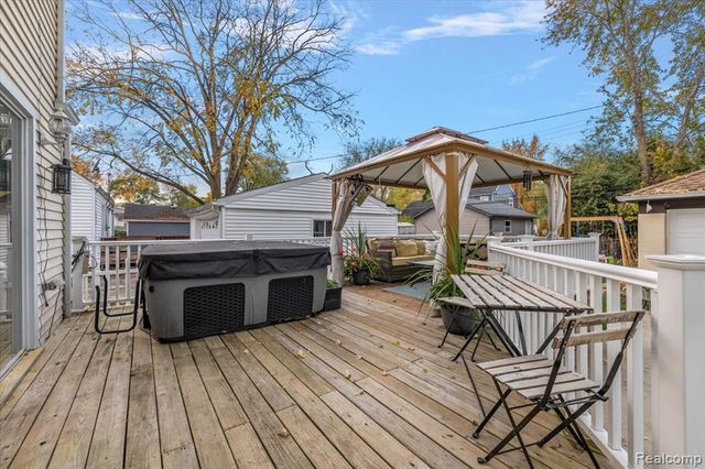 1908 Cambridge Road, Berkley, MI 48072