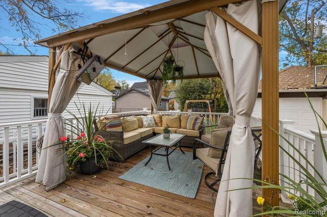 1908 Cambridge Road, Berkley, MI 48072