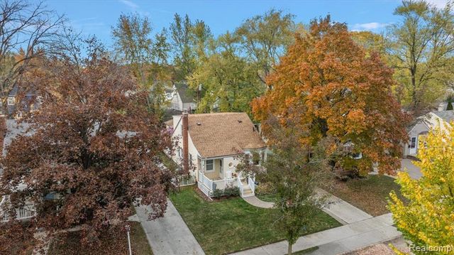 1908 Cambridge Road, Berkley, MI 48072