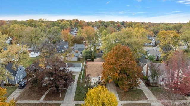 1908 Cambridge Road, Berkley, MI 48072