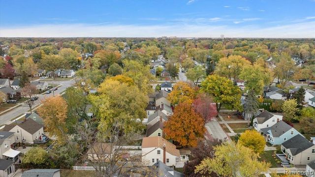 1908 Cambridge Road, Berkley, MI 48072