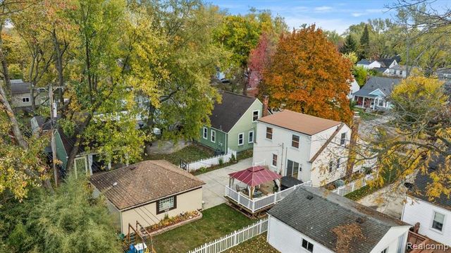 1908 Cambridge Road, Berkley, MI 48072