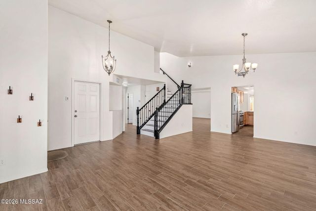 10317 N Mineral Spring Lane, Oro Valley, AZ 85737