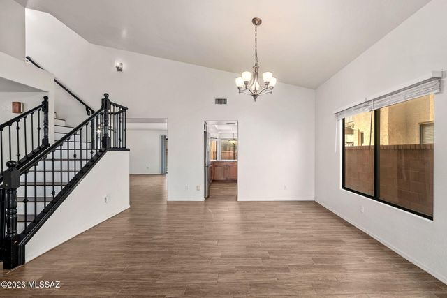 10317 N Mineral Spring Lane, Oro Valley, AZ 85737