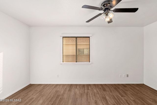 10317 N Mineral Spring Lane, Oro Valley, AZ 85737