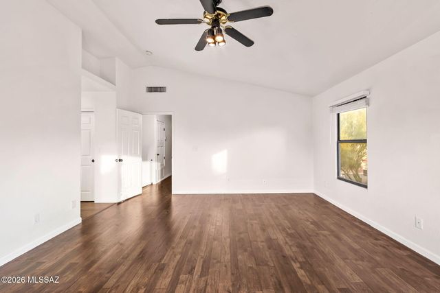 10317 N Mineral Spring Lane, Oro Valley, AZ 85737