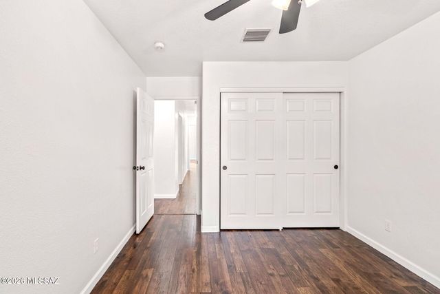 10317 N Mineral Spring Lane, Oro Valley, AZ 85737