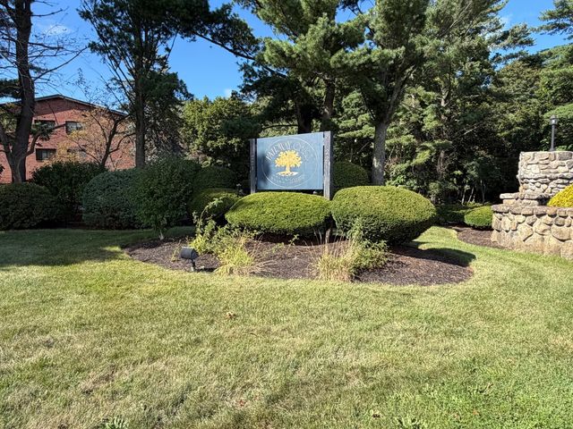 221 Oak Street 5-21, Brockton, MA 02301