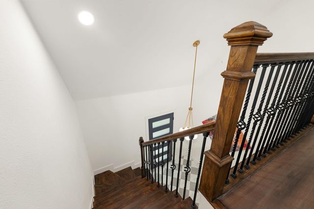 30 Willowherb Court, The Woodlands, TX 77380