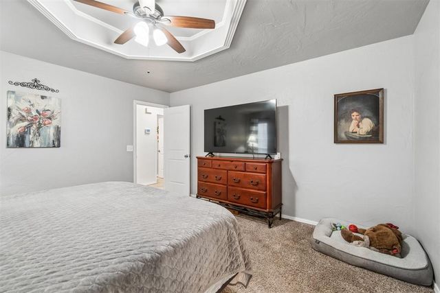 3904 Regatta Road, Yukon, OK 73099
