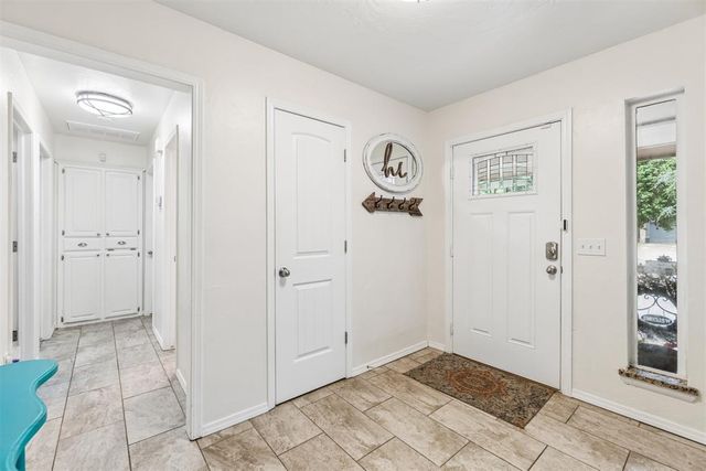 3904 Regatta Road, Yukon, OK 73099