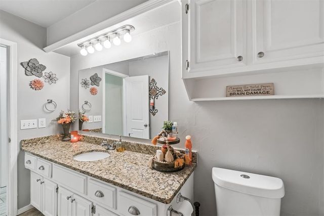 3904 Regatta Road, Yukon, OK 73099