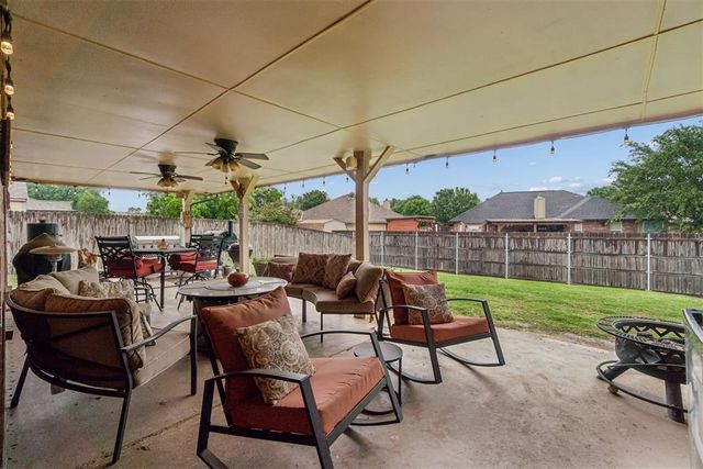 3904 Regatta Road, Yukon, OK 73099