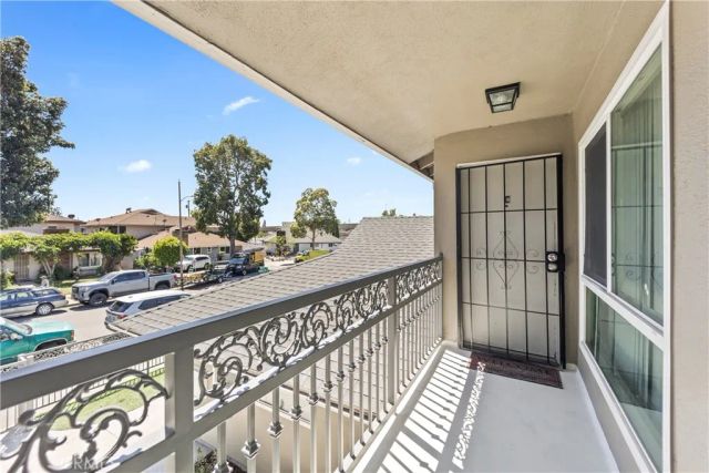 15582 Boleyn Circle, Tustin, CA 92780