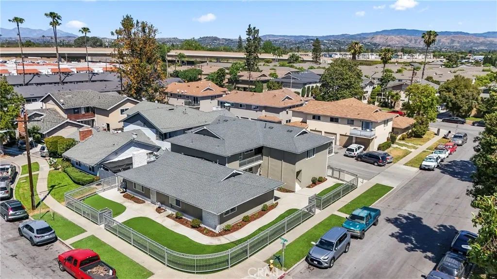 15582 Boleyn Circle, Tustin, CA 92780