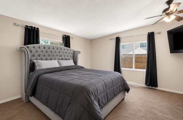 3239 W Vassar Avenue, Fresno, CA 93722