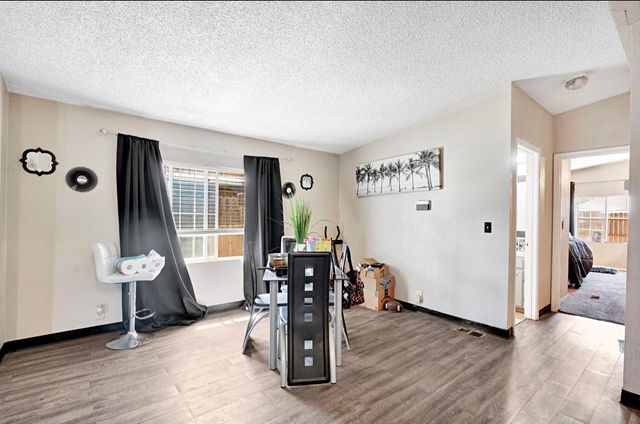 3239 W Vassar Avenue, Fresno, CA 93722