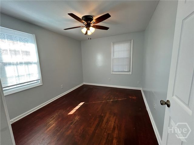 2021 E 57th Street, Savannah, GA 31404