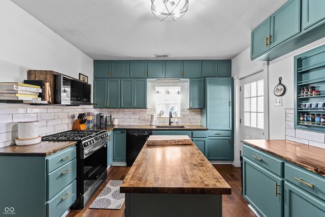 301 E Ohio Street, Fortville, IN 46040