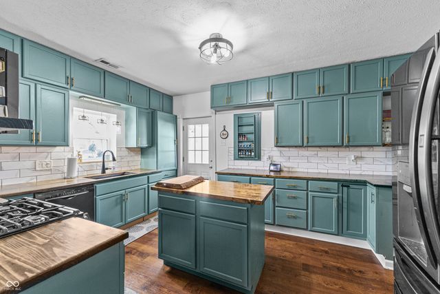 301 E Ohio Street, Fortville, IN 46040